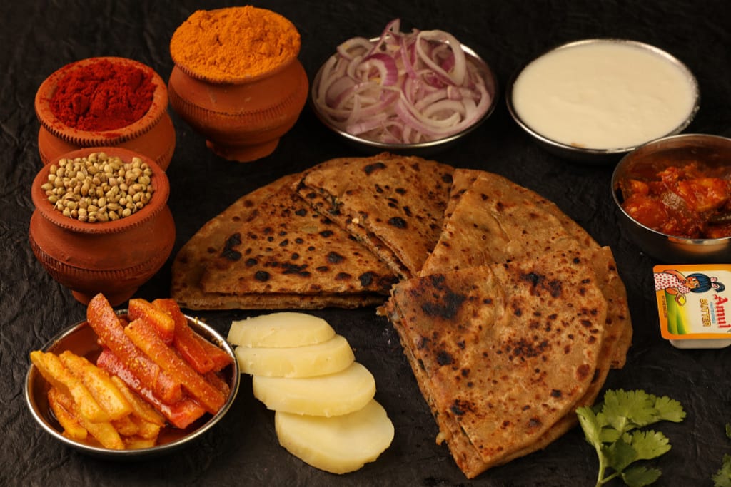 Aloo Pyaaz Paratha